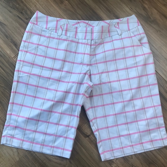 🏌🏻‍♀️Addidas golf shorts, Climalite size 10🏌🏻‍♀️ - Picture 2 of 5